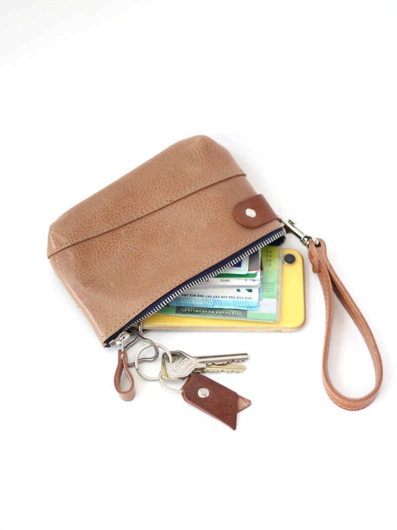 POUCH-lompakko – Vaalean ruskea
