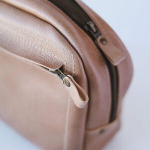 DOUGLAS nahkainen toilettilaukku - Beige