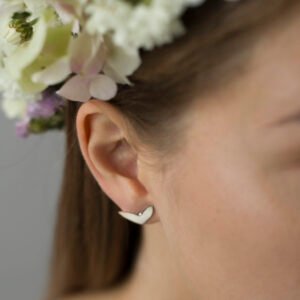 Korvakorut Vola – Hopea