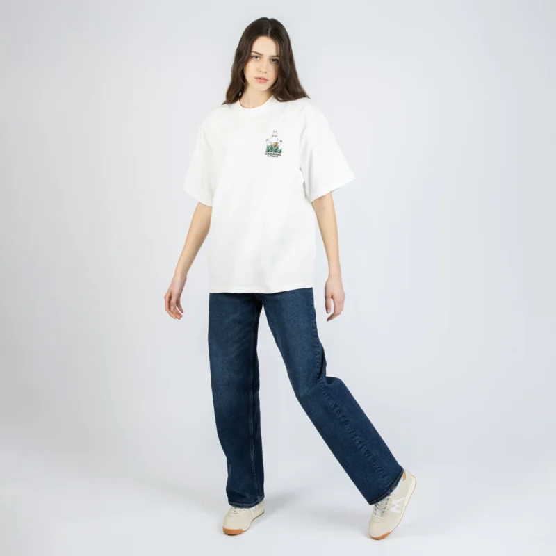 JUNG52AMODEL1 Muumi Viidakossa Premium T-paita – Valkoinen