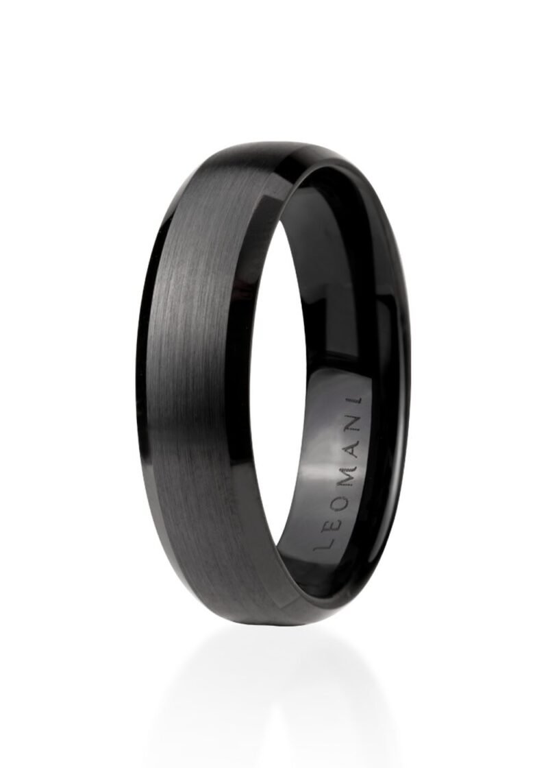 Leomani-Meeste-keraamiline-sormus-Liuw-CLE15-1-R.jpg Liuw Miesten Sormus