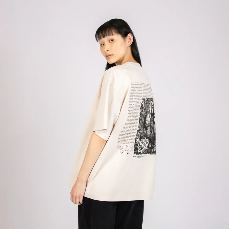 Muumi Novels Premium T-paita – Beige