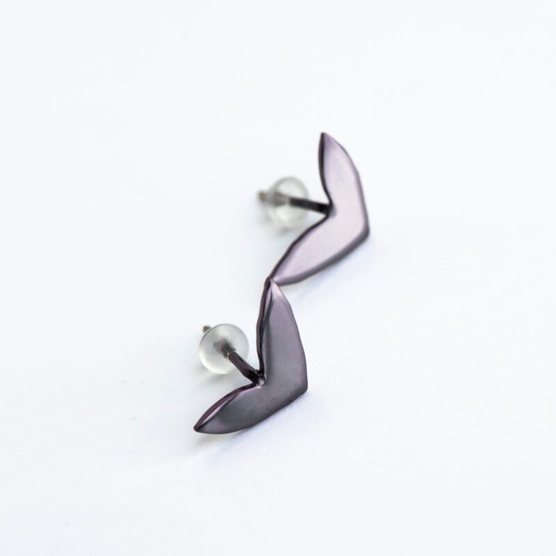 Vola-lilla_4-scaled-1.jpg Korvakorut Vola – Violetti