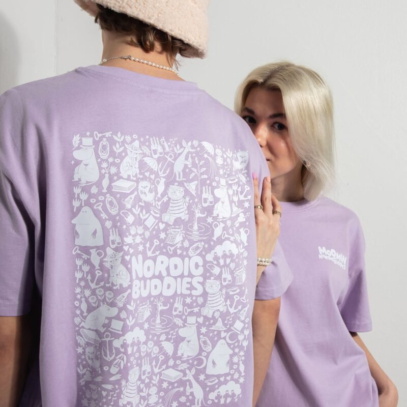 moomin-heavy-unisex-t-shirt-lilac-2d3d11bb-1.jpg Muumi T-paita – Liila
