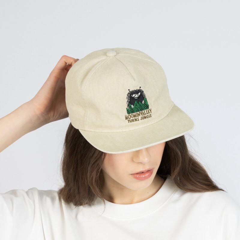 Muumit viidakossa Haisuli Lippalakki – Beige
