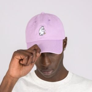 moomintroll-flower-dad-cap-adult-lavender-a3cf5a4f.jpg Muumit Muumipeikko Lippalakki – Laventeli