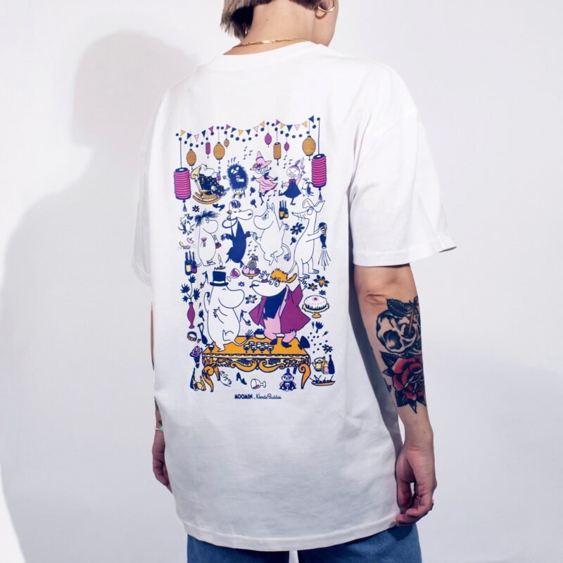 moomintroll-jungle-heavy-unisex-t-shirt-duplicate-f80d0abe-3.jpg Muumipeikko Juhlat T-paita – Valkoinen