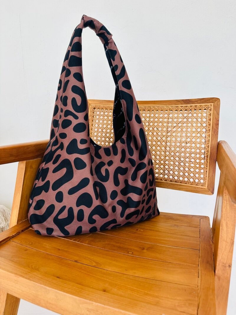 Moon-laukku – Classic Leopard