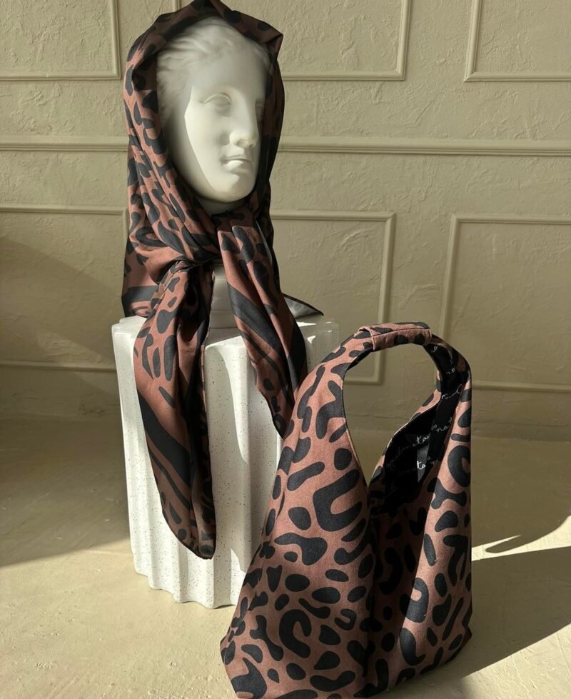 Moon-laukku – Classic Leopard