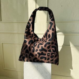 Moon-laukku – Classic Leopard