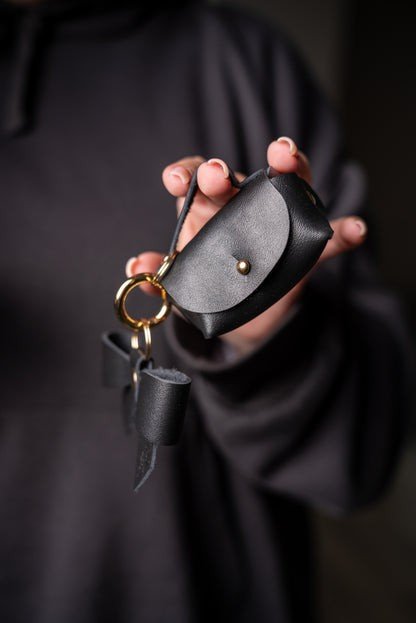 Charms-koriste asusteisiin – Musta